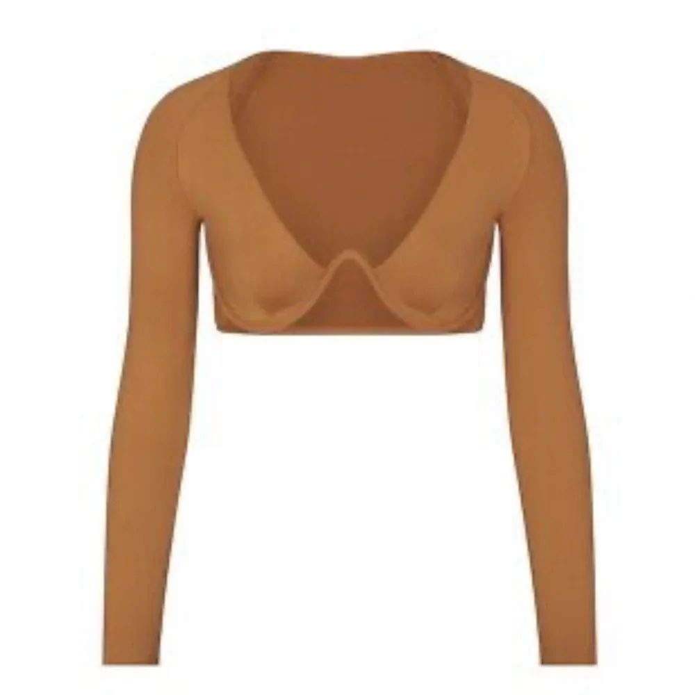 🌷skims long sleeve signature swim top